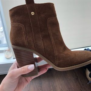 Nine West brown suede booties